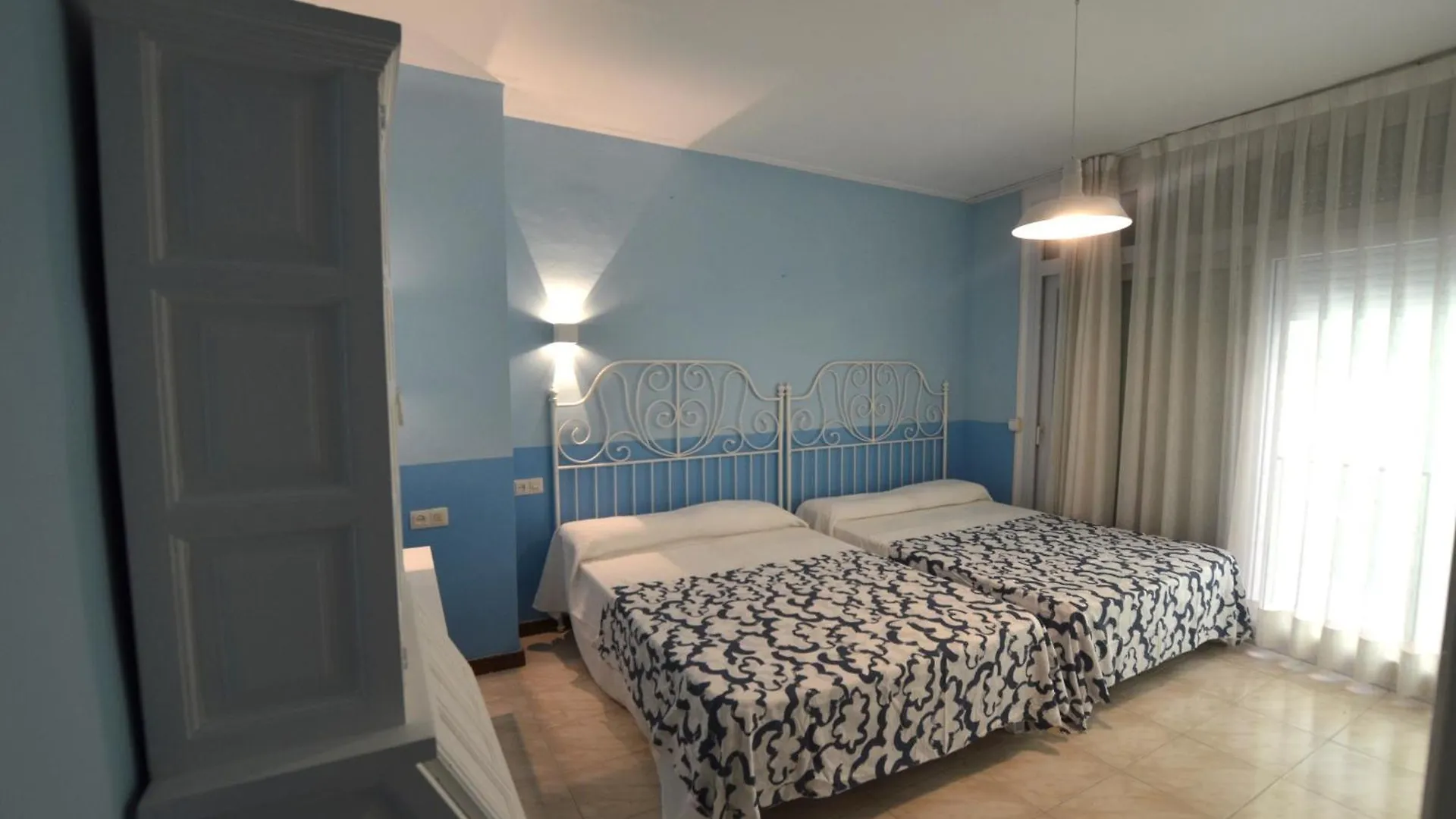아파트 Apartamento Centro De Lloret 8 People 료렛 드 마르